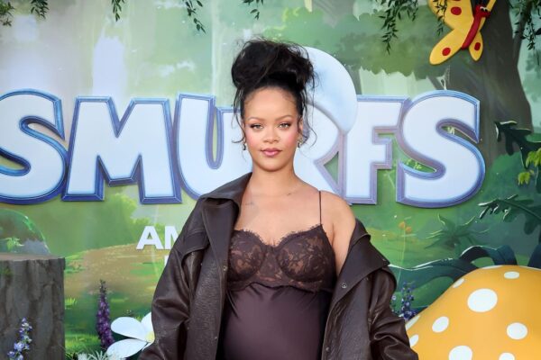 Rihanna Is Officially Fashion’s Coolest Mum Rihanna Is Officially Fashion’s Coolest Mum