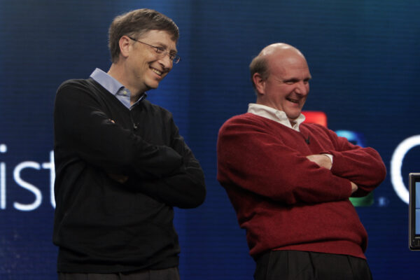 5 Billionaire Philanthropists Pool $1B to Help Low-Income Americans with A.I.