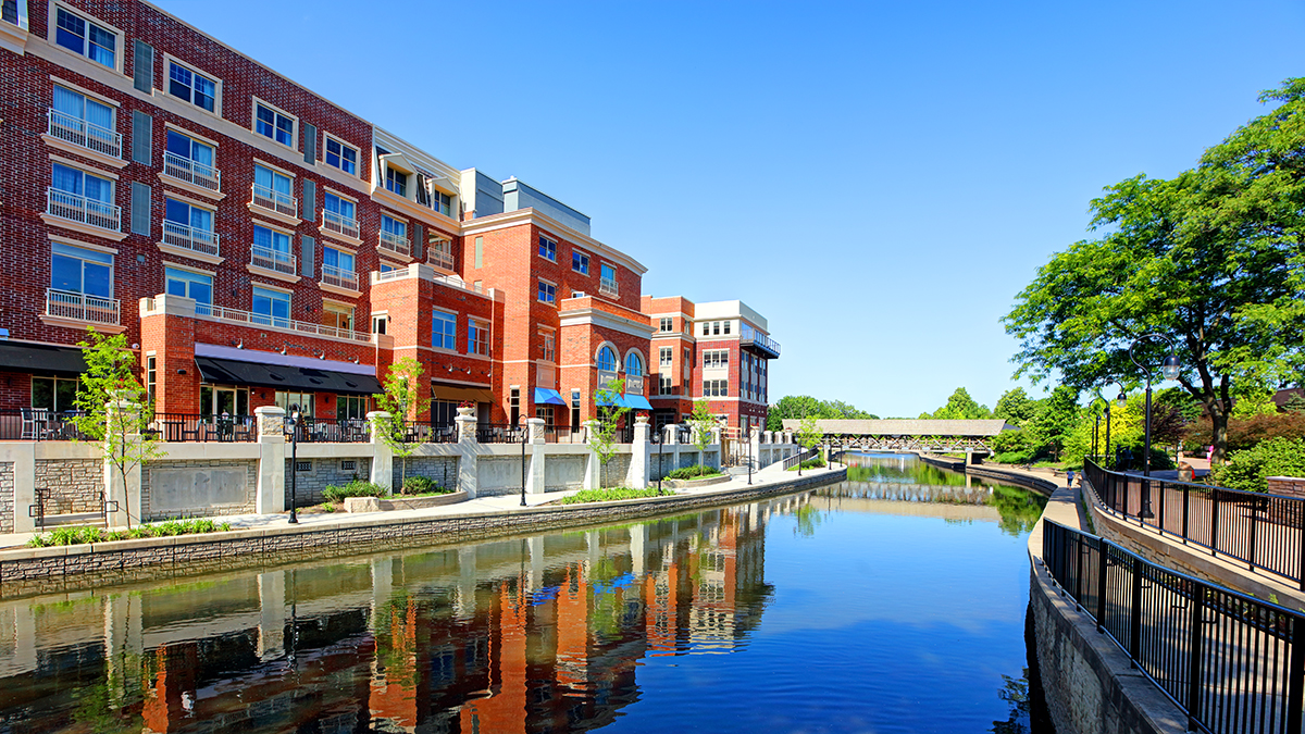 US News and World Report ranks Chicago suburbs among safest places to live – NBC Chicago