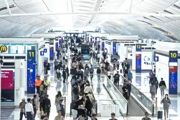 Strong passenger growth fuels surge in Hong Kong Airport’s retail and advertising revenues : Moodie Davitt Report