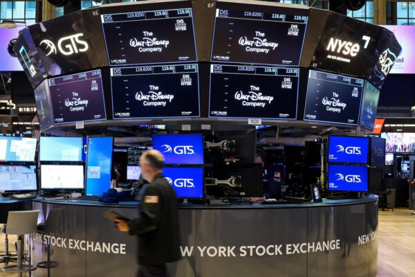 Equities little changed; US yields dip as investors look to tariffs, earnings, economic data