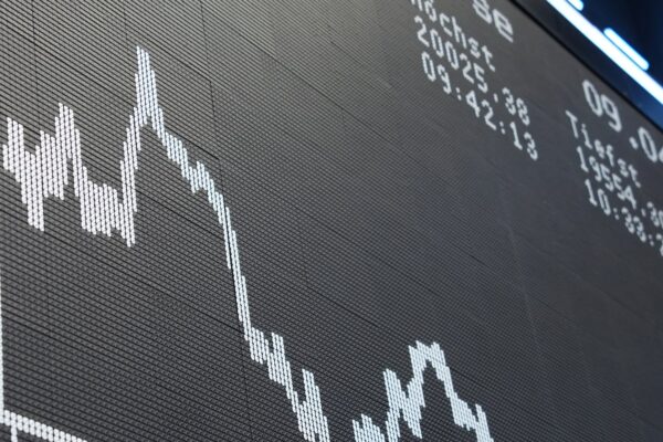 Investors look for signs European earnings can defy tariff turmoil