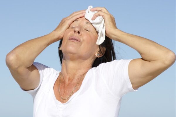 Improving sleep and lifestyle could reduce heart disease risk in menopausal women Improving sleep and lifestyle could reduce heart disease risk in menopausal women