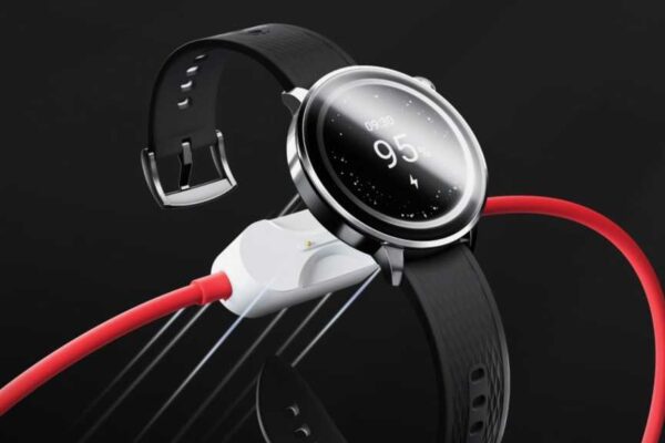OnePlus 2-in-1 Cable Charges Your Smartwatch and Your Phone