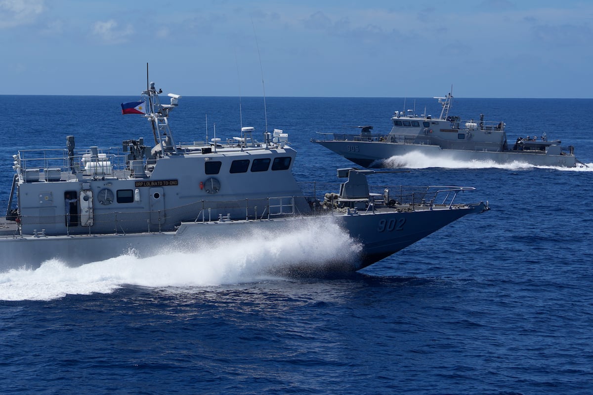 US to build fast boat base near South China Sea