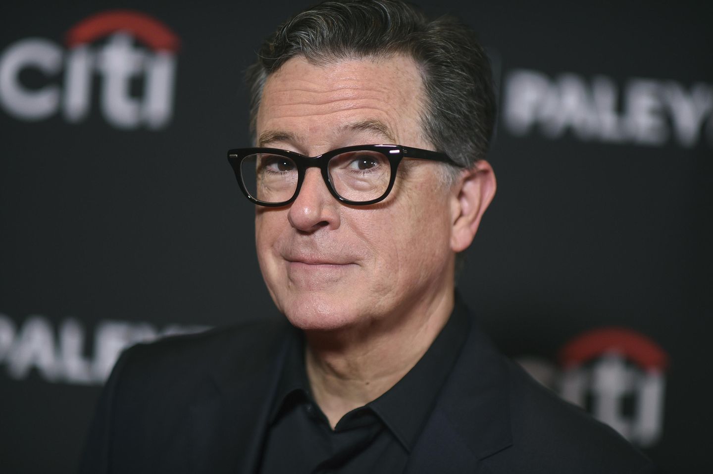 Stephen Colbert gets solidarity from fellow late-night hosts after cancellation news