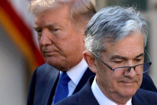 Fed leaves rates unchanged despite Trump's pressure, with two governors dissenting