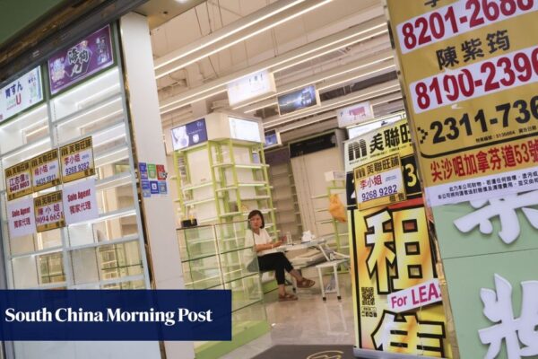 ‘Sheer delusion’ for Hong Kong landlords to refuse to cut rents: CY Leung ‘Sheer delusion’ for Hong Kong landlords to refuse to cut rents: CY Leung
