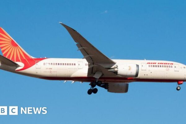 Cockpit audio deepens mystery of Flight 171 accident