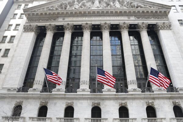 Dow, S&P 500, Nasdaq futures climb as Trump announces trade deal with Japan Dow, S&P 500, Nasdaq futures climb as Trump announces trade deal with Japan