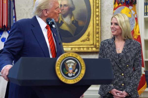 Trump "would not recommend" appointing a special prosecutor in Epstein case, Leavitt says