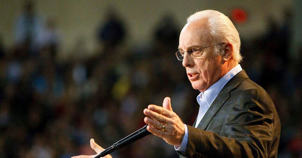 John MacArthur, influential evangelical preacher, dies at 86