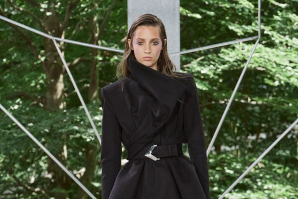 Ardazaei Fall 2025 Couture Fashion Show & Collection Review [PHOTOS]