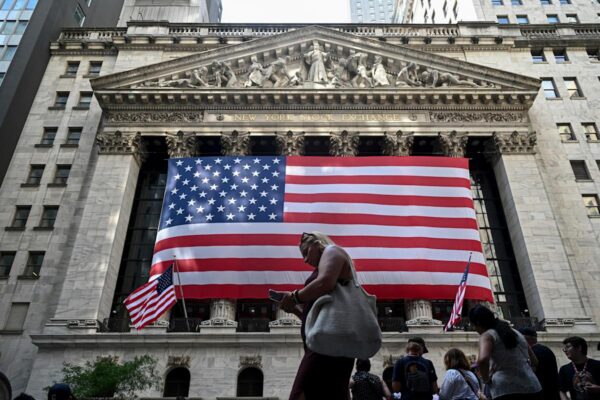 Dow, S&P 500, Nasdaq futures take a breath after march to latest records Dow, S&P 500, Nasdaq futures take a breath after march to latest records