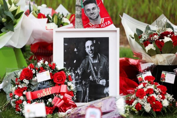 Liverpool’s Diogo Jota mourned by family, Portugal’s PM in hometown wake Yahoo news home
