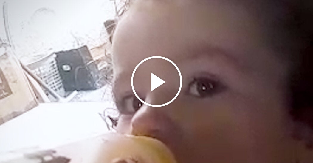 With No Food, Gazan Mother Feeds Toddler Mixture of Salt and Water