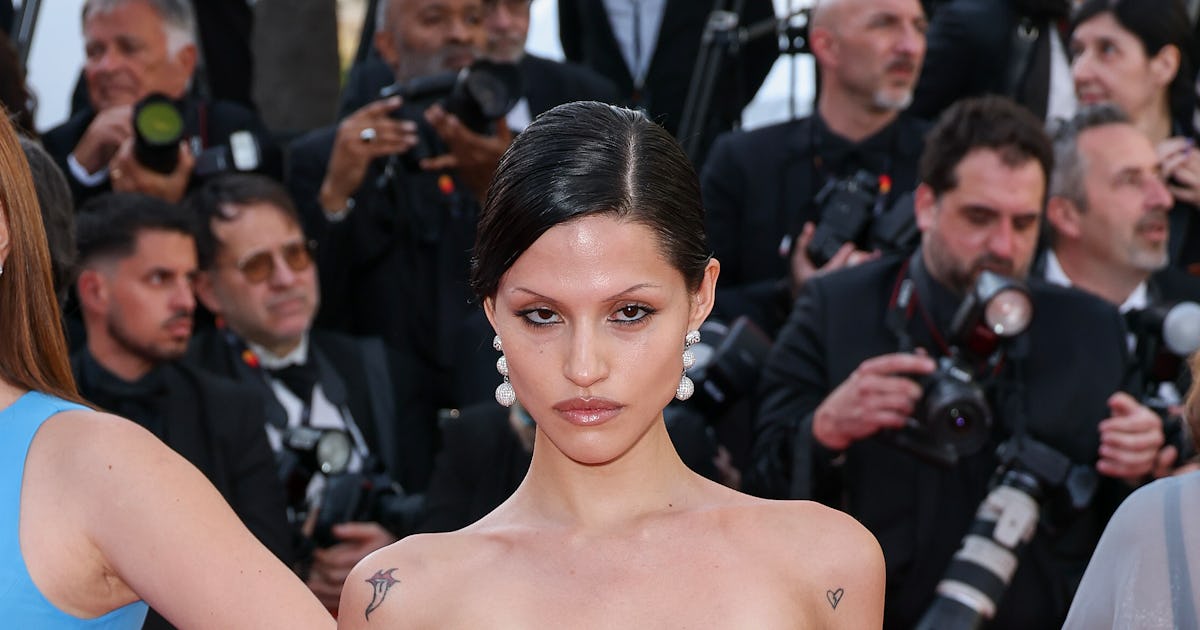 Gabbriette's Best Red Carpet Looks Are All About Glam Indie Sleaze