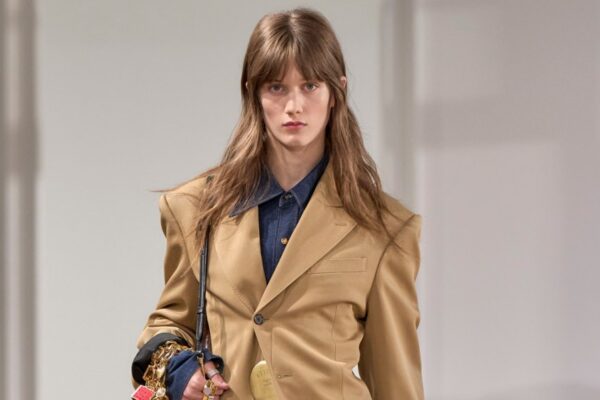 Celine Spring 2026 Ready-to-Wear Runway, Fashion Show & Collection Review Celine Spring 2026 Ready-to-Wear Runway, Fashion Show & Collection Review