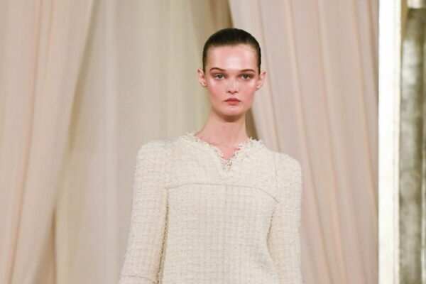 Chanel Fall 2025 Couture Runway, Fashion Show & Collection Review [PHOTOS]