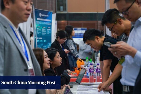 Only ‘small minority’ exploit Hong Kong’s talent schemes: city’s No 2 official Only ‘small minority’ exploit Hong Kong’s talent schemes: city’s No 2 official