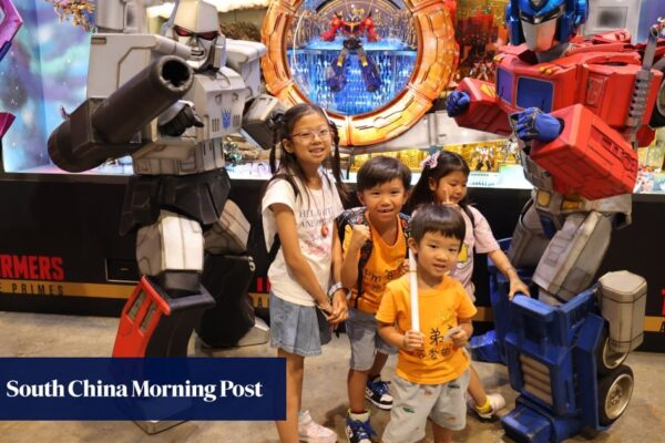 Hong Kong Ani-Com 2025: thousands of comic book fans brave summer heat