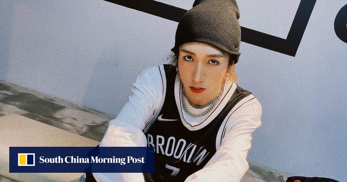 Hong Kong dancer Mo Li sues 12 parties for damages over Mirror concert accident