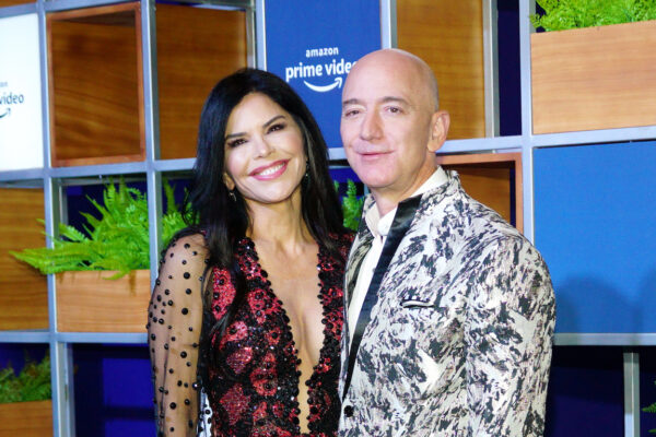 Bezos Sells $5.7 Billion Amazon Shares