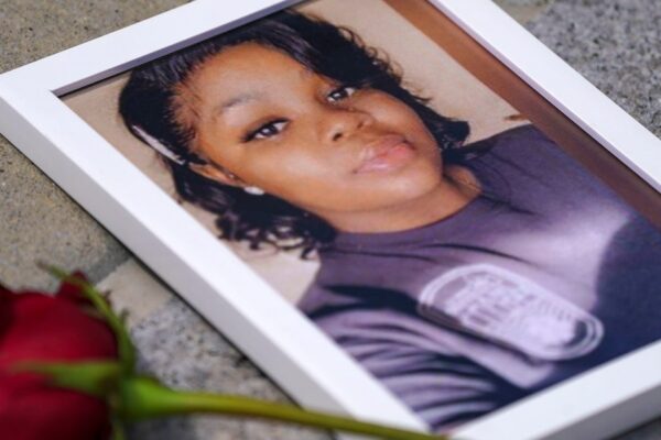 Brett Hankison, officer in raid that killed Breonna Taylor, should get 1-day prison sentence, DOJ says Brett Hankison, officer in raid that killed Breonna Taylor, should get 1-day prison sentence, DOJ says