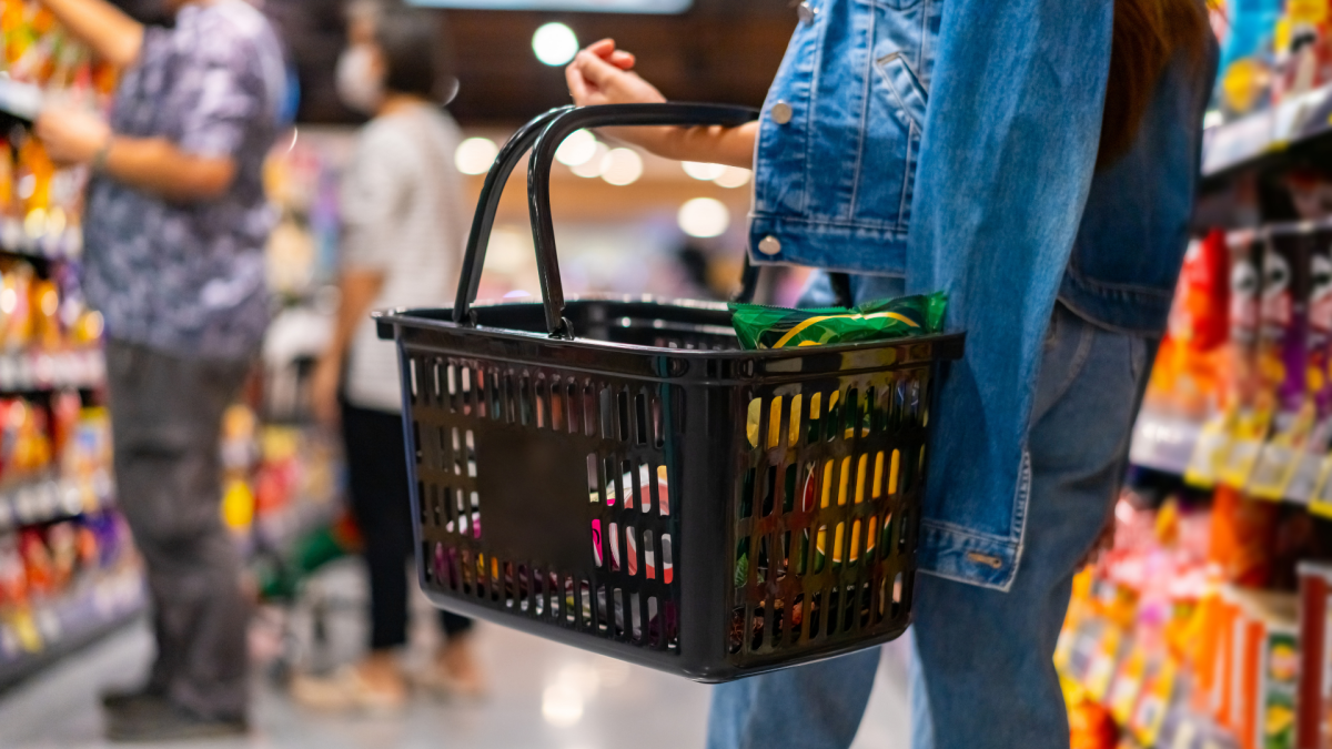 Best Apps to Reduce Food Waste (and Save Money on Groceries)