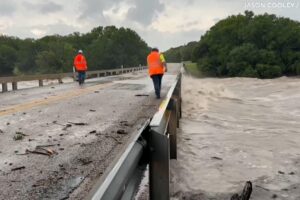 New flooding threat in Texas areas recovering from July 4 floods