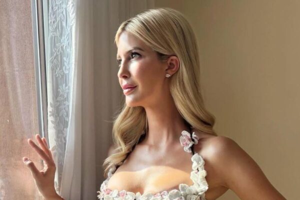 Ivanka Trump Sparks Security Scare At Jeff Bezos' Wedding With Photo