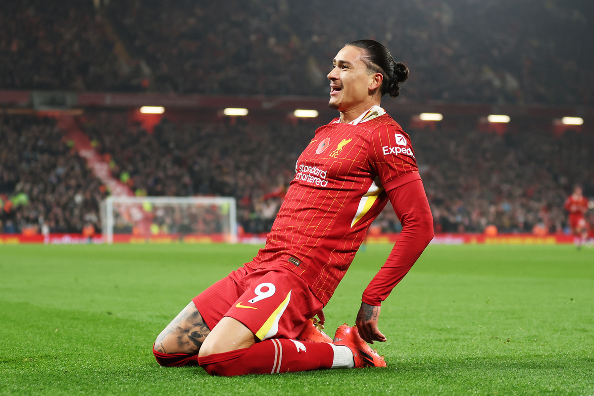 Darwin Nunez of Liverpool celebrates scoring his team