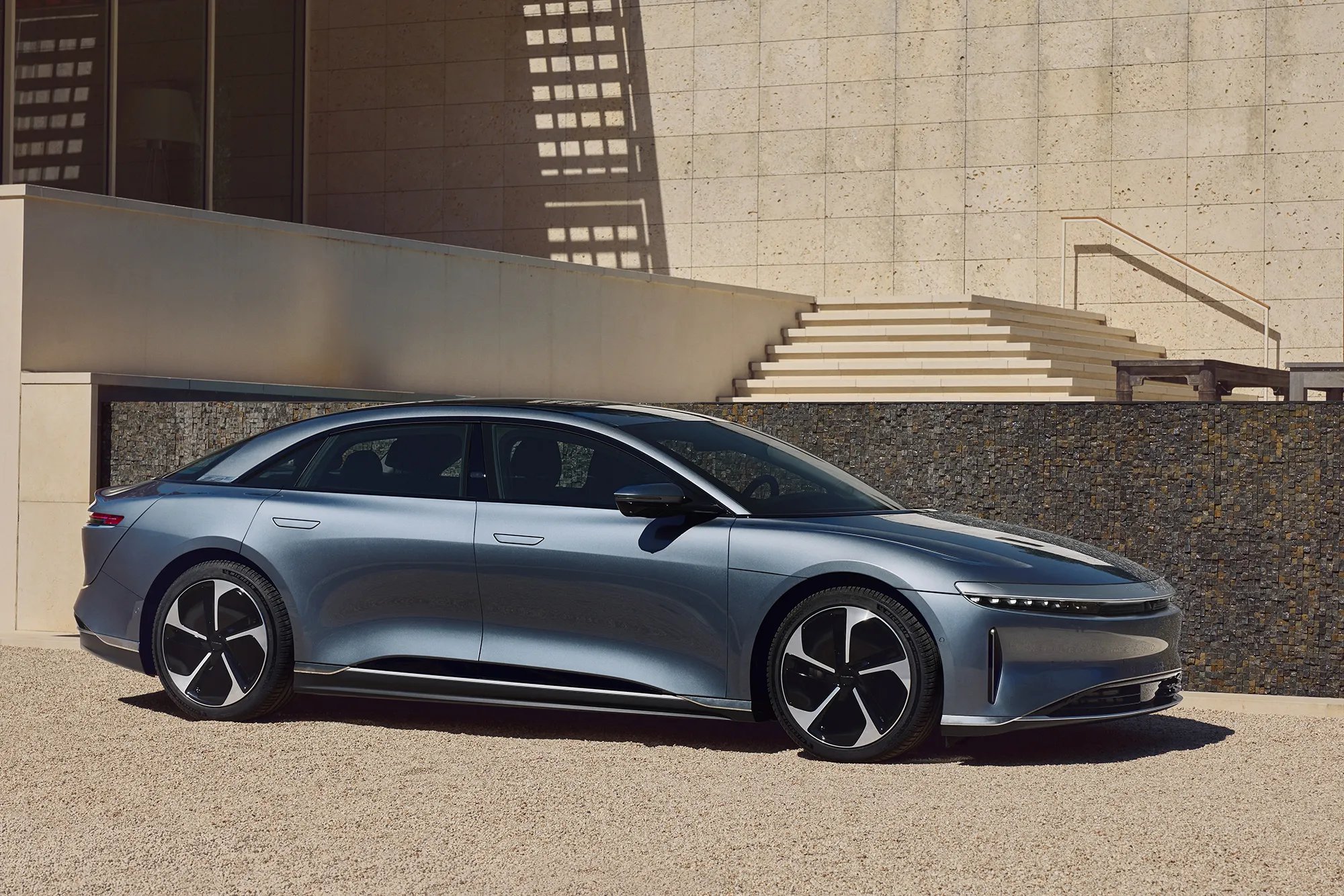 Prediction: 1 EV Stock That Will Be Worth More Than Lucid 1 Year From Now