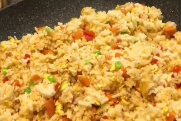 Delicious healthy dinner that feeds a family of four for just 50p a head & it takes 10 minutes to make