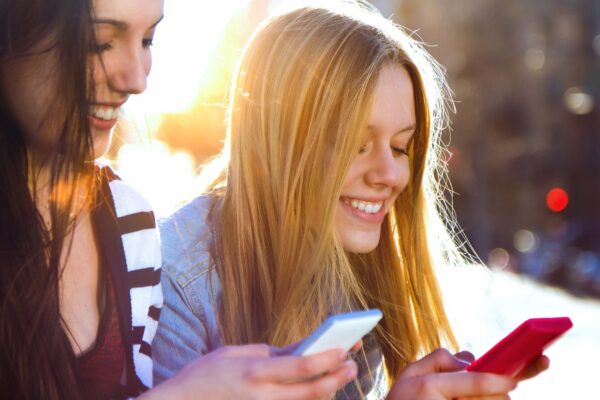Guthrie school board adopts cell phone ban in compliance with new state law – Guthrie News Page