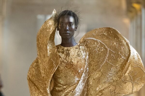 Rahul Mishra Fall 2025 Couture Runway, Fashion Show & Collection Review [PHOTOS]