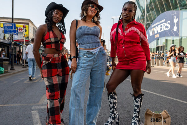 Beyoncé Sparks New Cowboy Fashion Trend Among Fans
