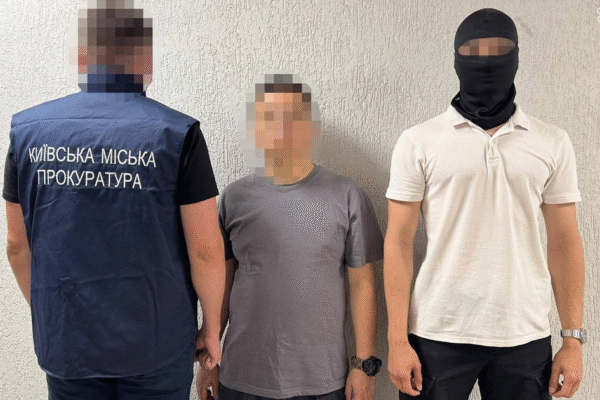 Chinese father and son detained in Ukraine, accused of trying to smuggle out info on guided missile system