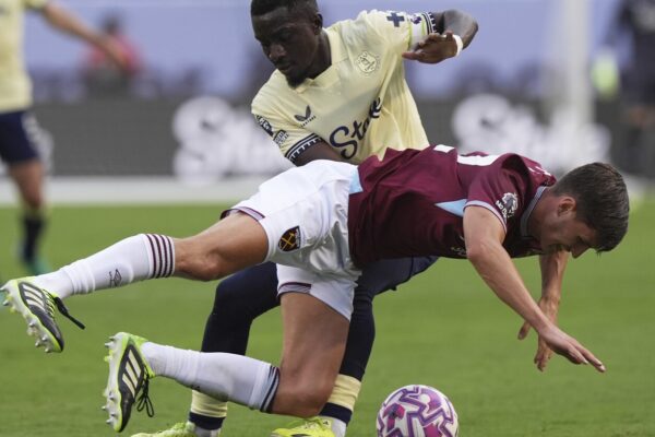 Premier League stars facing grueling year ahead after West Ham beats Everton in Chicago friendly