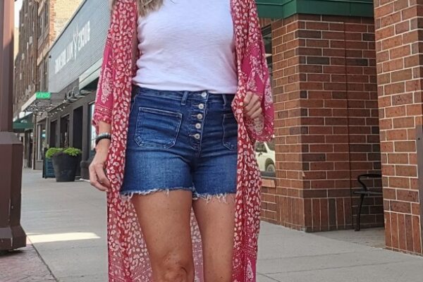 Insect repellent ... but make it fashion - Detroit Lakes Tribune
