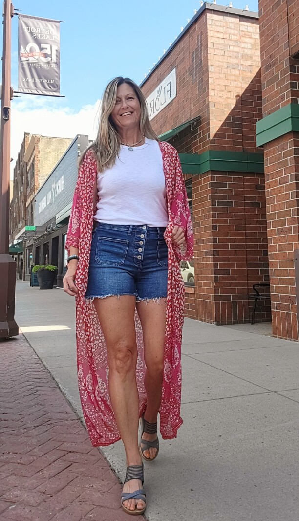 Insect repellent ... but make it fashion - Detroit Lakes Tribune