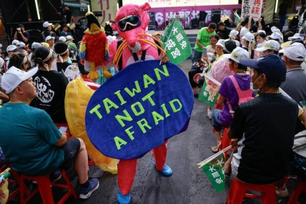 China backs Taiwan opposition as recall vote nears