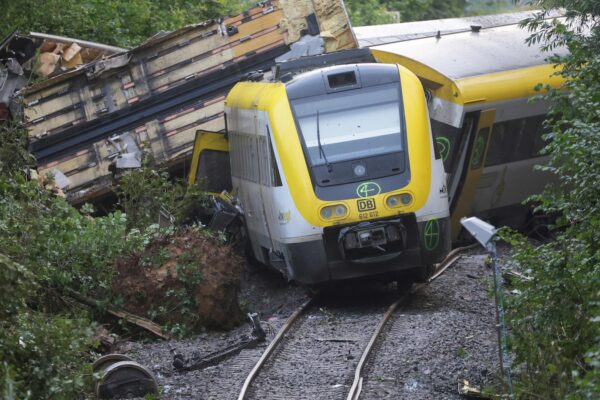 Train derailment that killed 3 in Germany apparently was caused by landslide