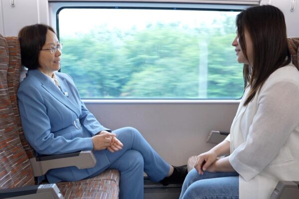 How smart tech is driving China's high-speed rail transformation