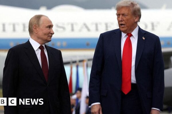 Trump shifts ceasefire stance and urges Ukraine to agree Russia peace deal