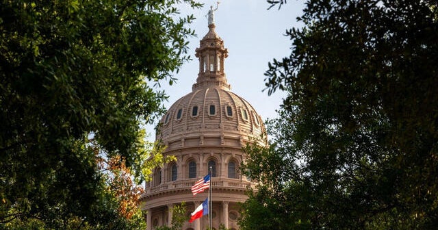 8/18: CBS Evening News Plus