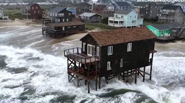 8/21: CBS Evening News - CBS News