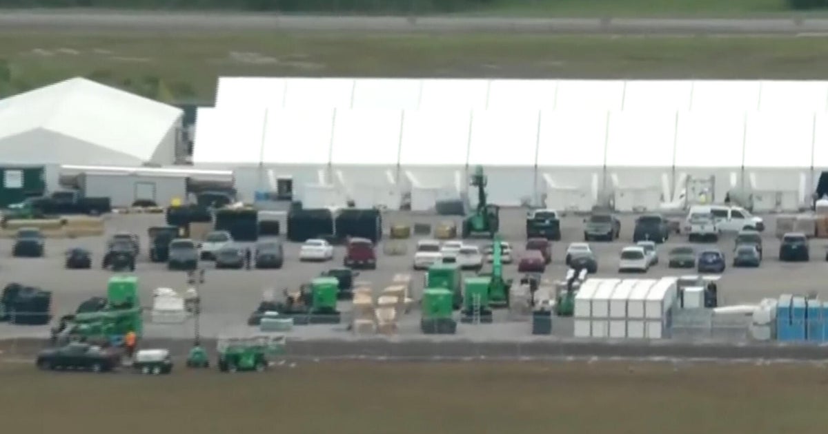 Court ruling blocks expansion of "Alligator Alcatraz" detention center