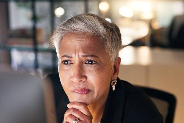 I’m 64 and retired with a healthy $700K nest egg — but I can’t stop checking my account. Am I right to worry? I’m 64 and retired with a healthy $700K nest egg — but I can’t stop checking my account. Am I right to worry?
