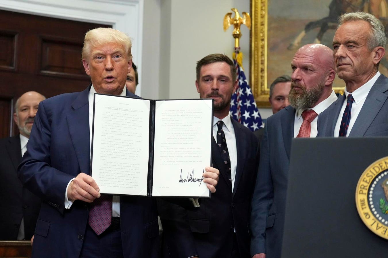 Trump Order Pushes Tariffs Start Date To August 7—Rates Between 10-41%